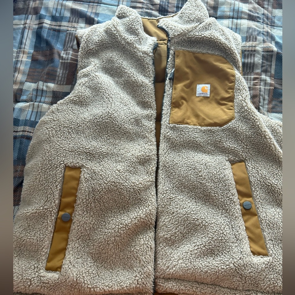 Brand new reversible carhartt vest